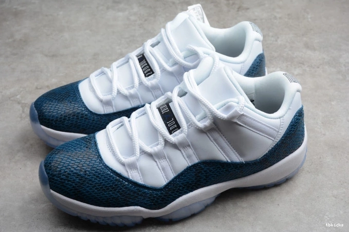 Reps TBK CD6846-102 Low Air Blue Snakeskin 11 Jordan Navy 0809